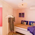 Apartment Portas Da *